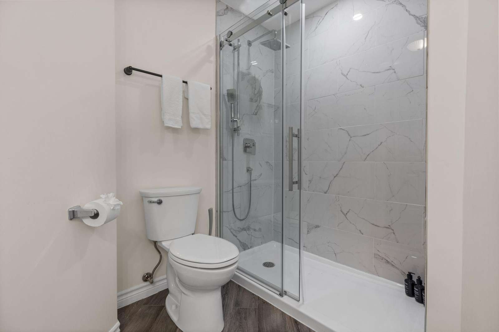 Port Cunnington-Sandpiper Suites #3 - property