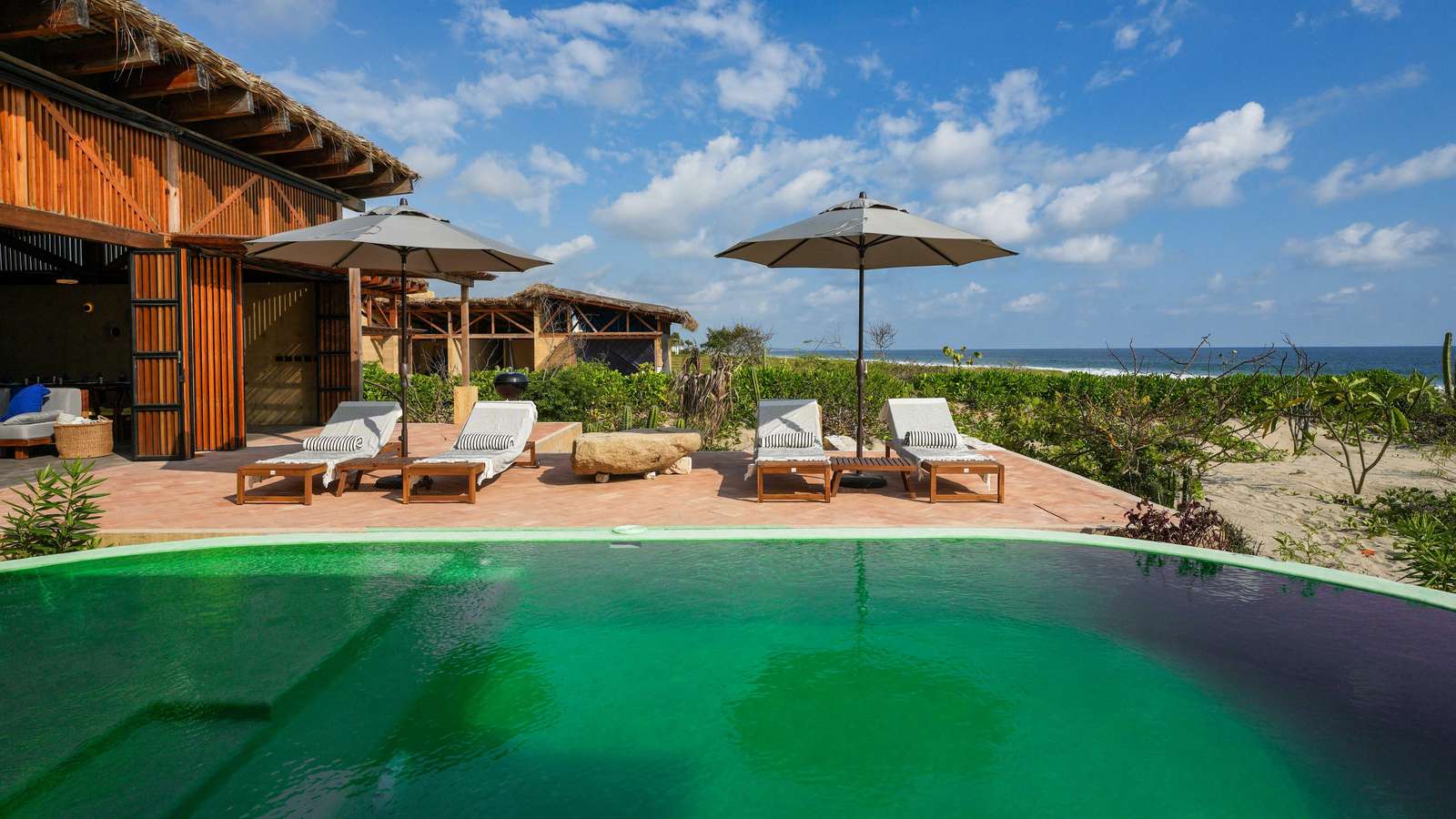 105528 – Casa Huizache – Puerto Escondido Preview 0