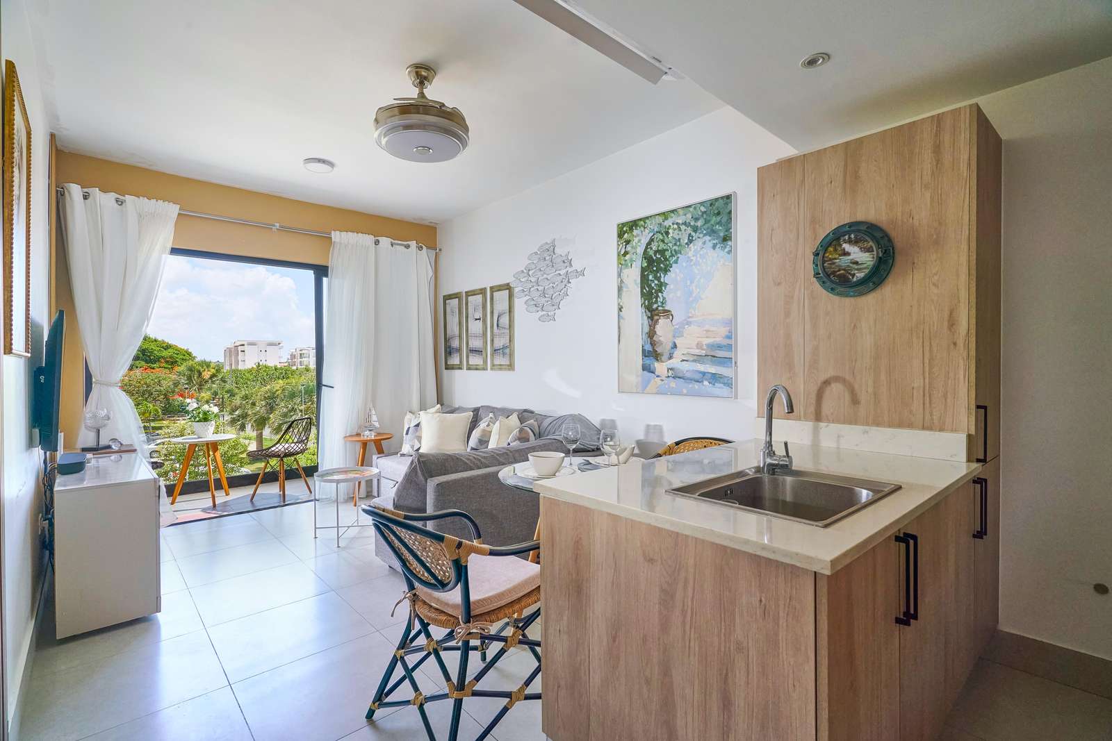 New! Stylish Poolside Retreat in Cap Cana Preview 0
