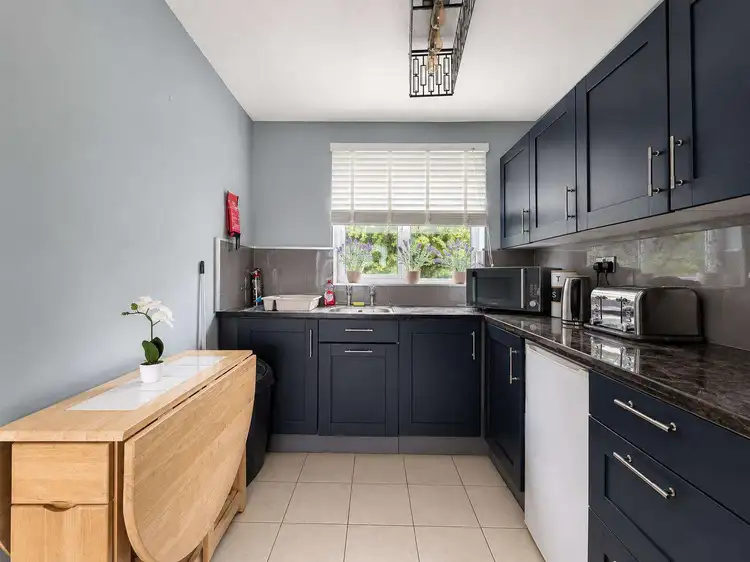 18161B⛱️ – Bermuda, 3 bed, 8 berth chalet in Hemsby with D/G. Diamond rated. Preview 4