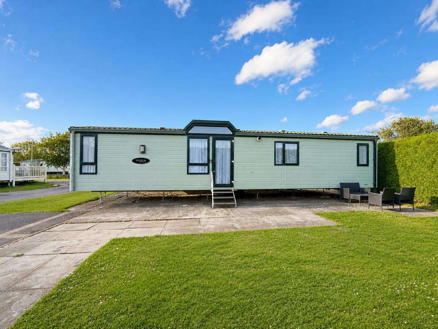 Parkdean Resorts Southview Holiday Park Skegness is the perfect destination for a family caravan holiday, offering a cosy living room in a caravan where you can relax after exploring Skegness in England. - property