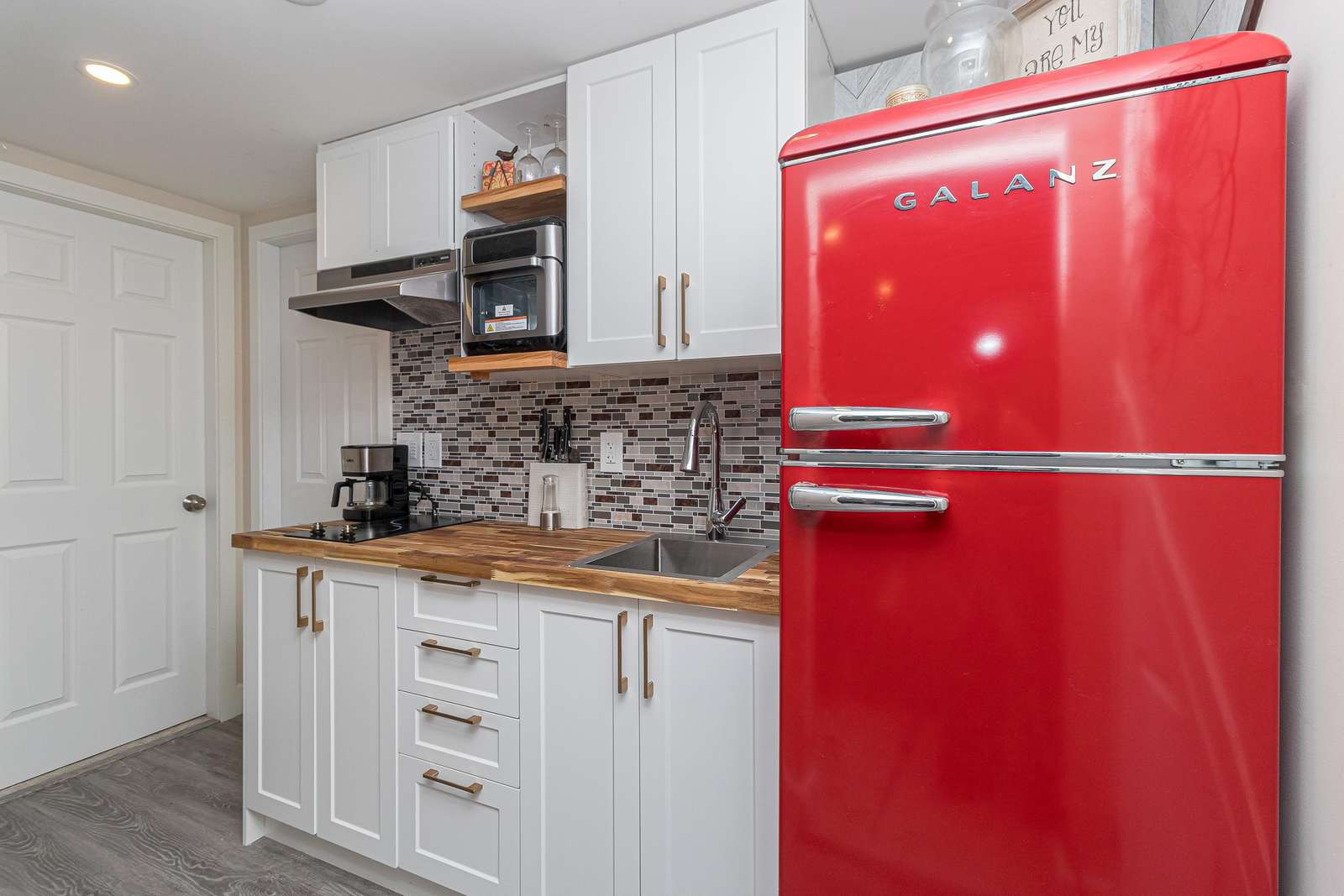 Just Listed: University Heights Preview 0