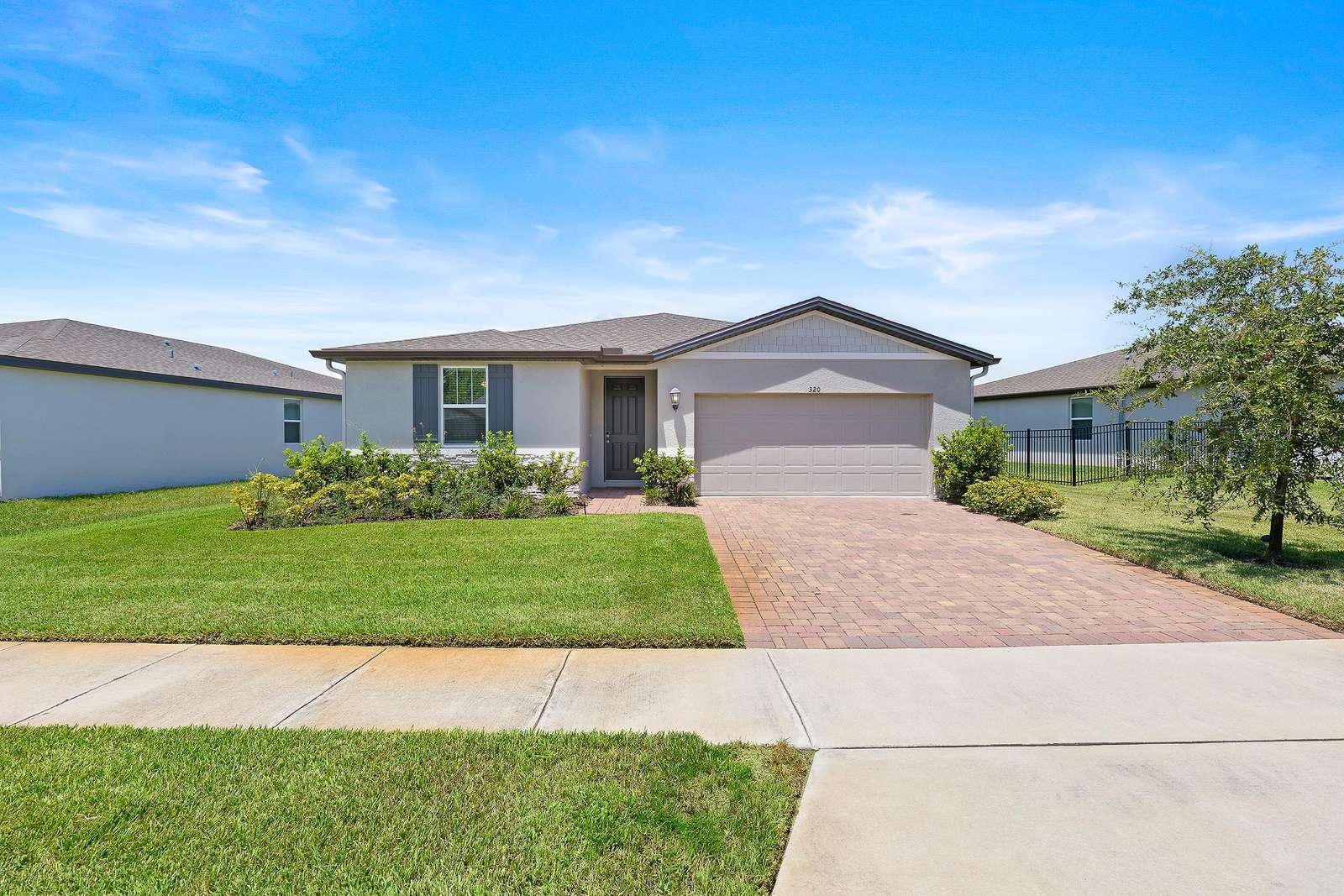 320 Sarah Nicole Way - property