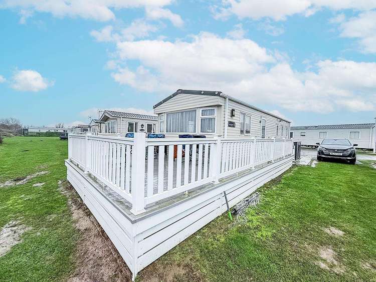 28007SV⭐ – Swallow View, 3 bed 8 berth caravan with decking. Opal rated Preview 0