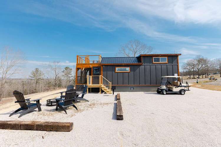 Cottage #5 The Mustang Preview 0