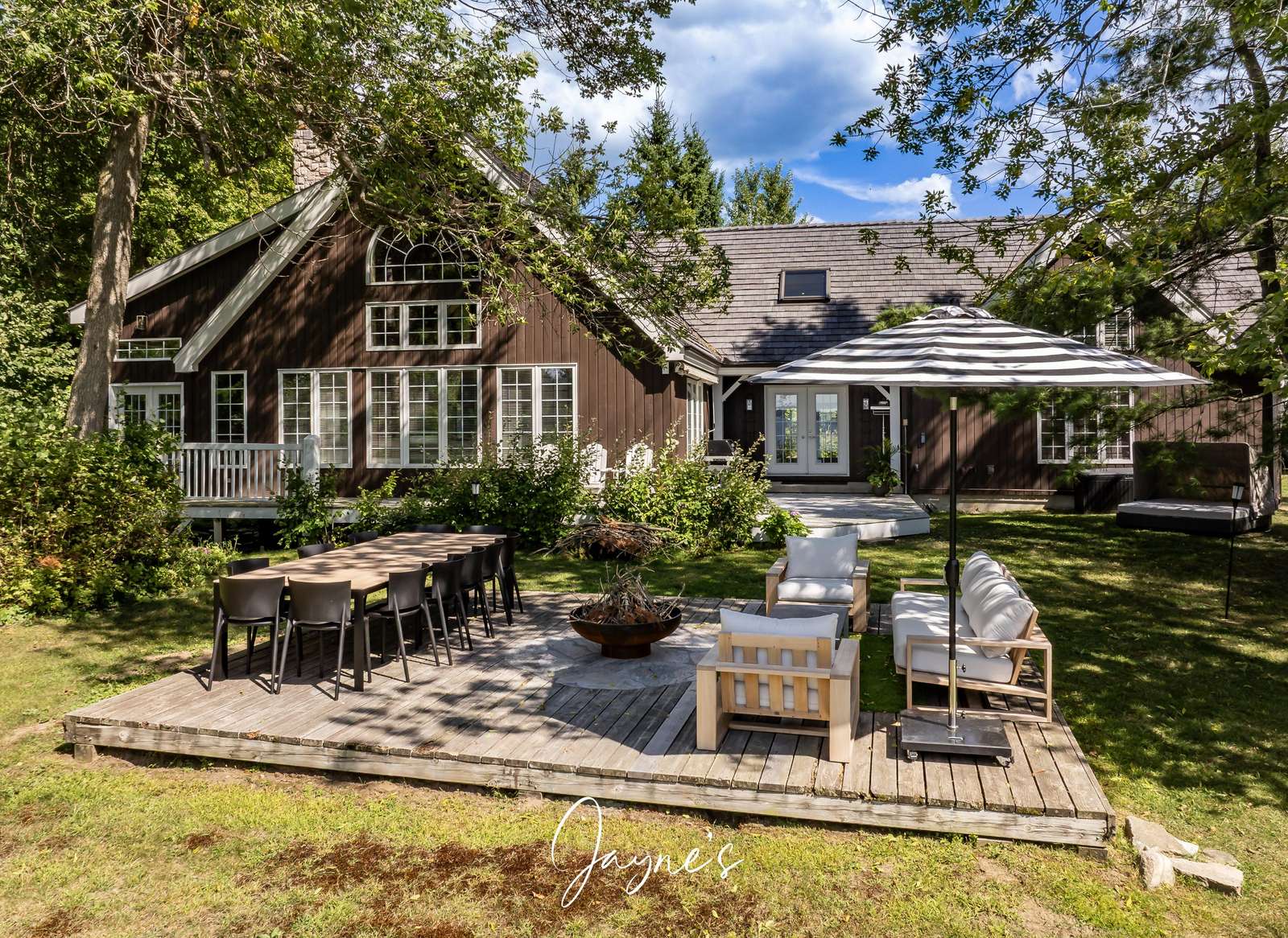 Cottage Deck & Seating