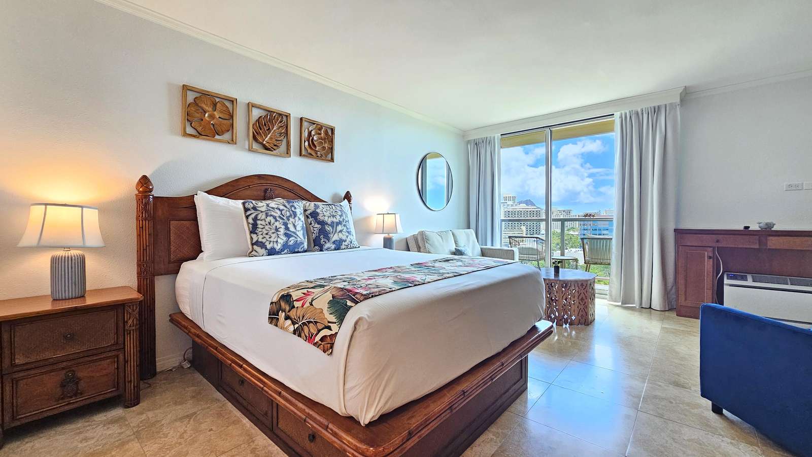 Luana Waikiki 1209 Preview 0