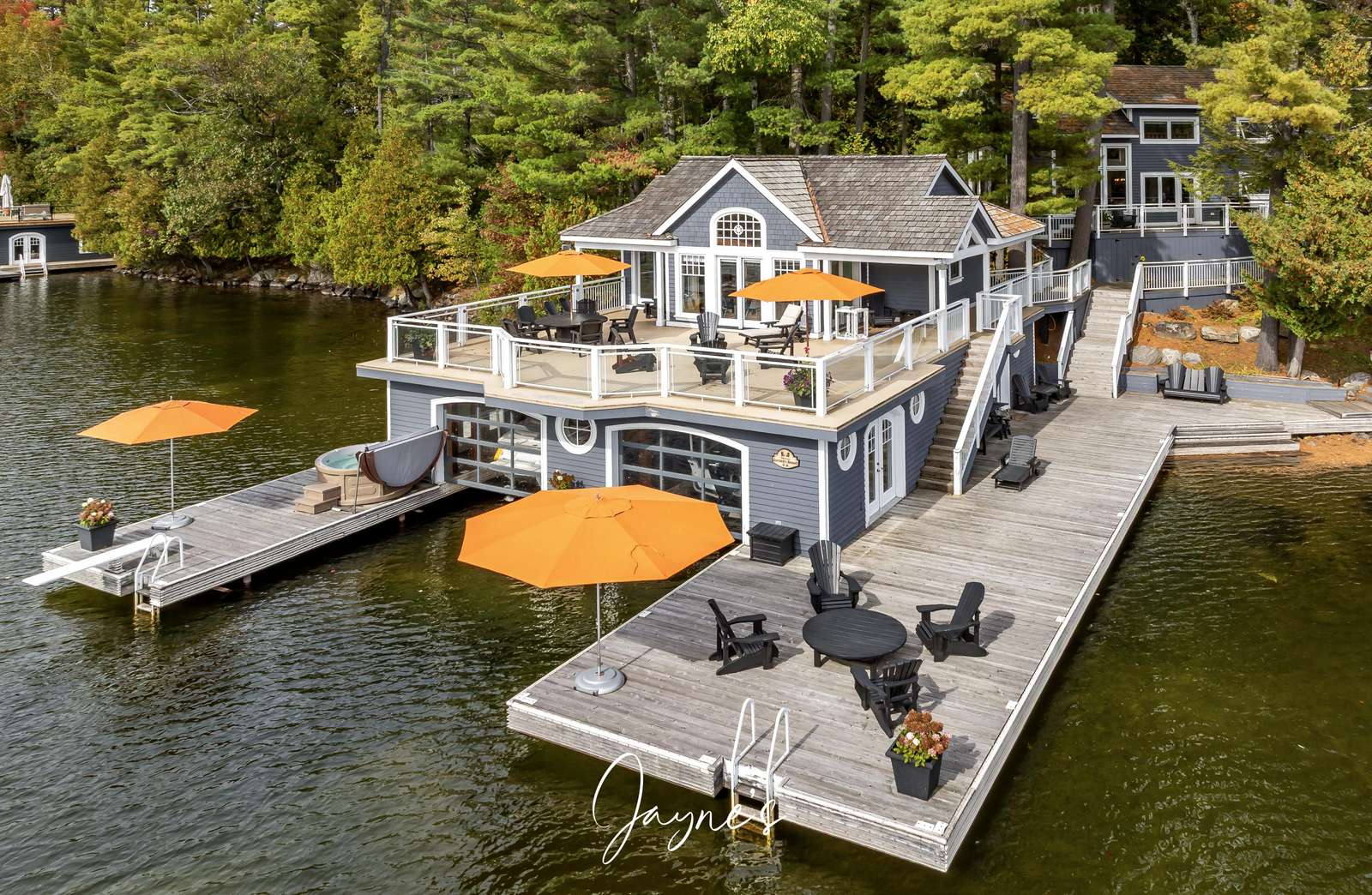 On Holidaze Preview 0