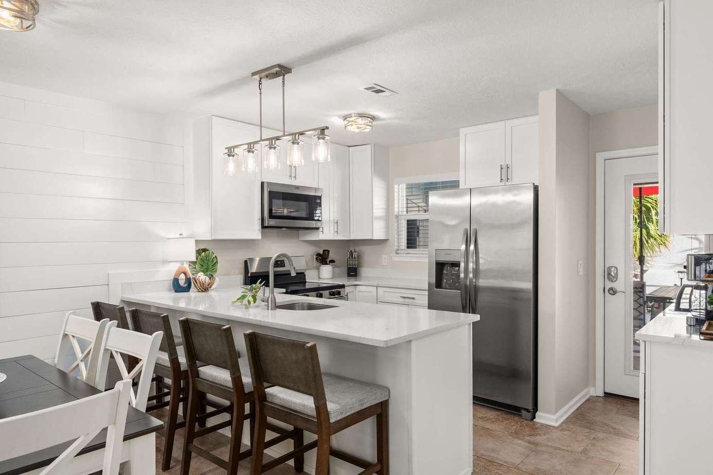 8 Chateau Rd | Carpe Beachem