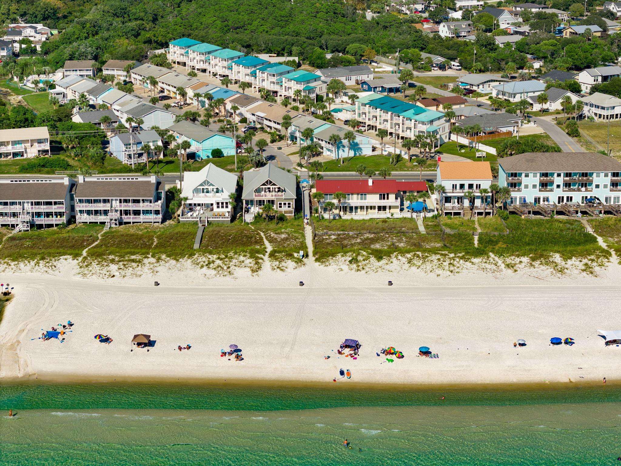 8 Chateau Rd | Carpe Beachem