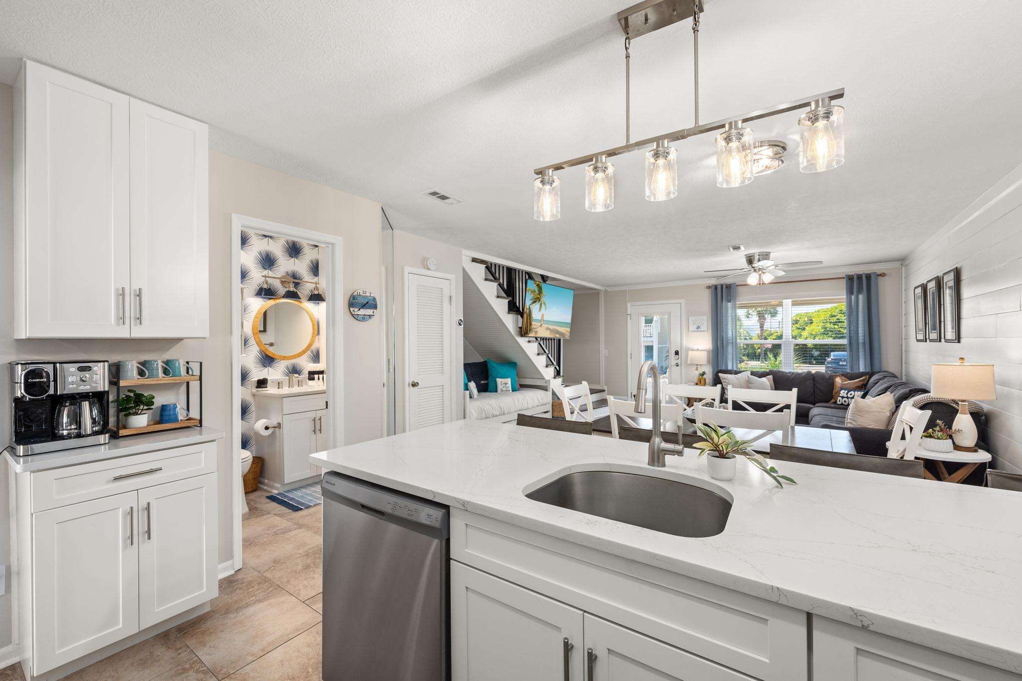 8 Chateau Rd | Carpe Beachem