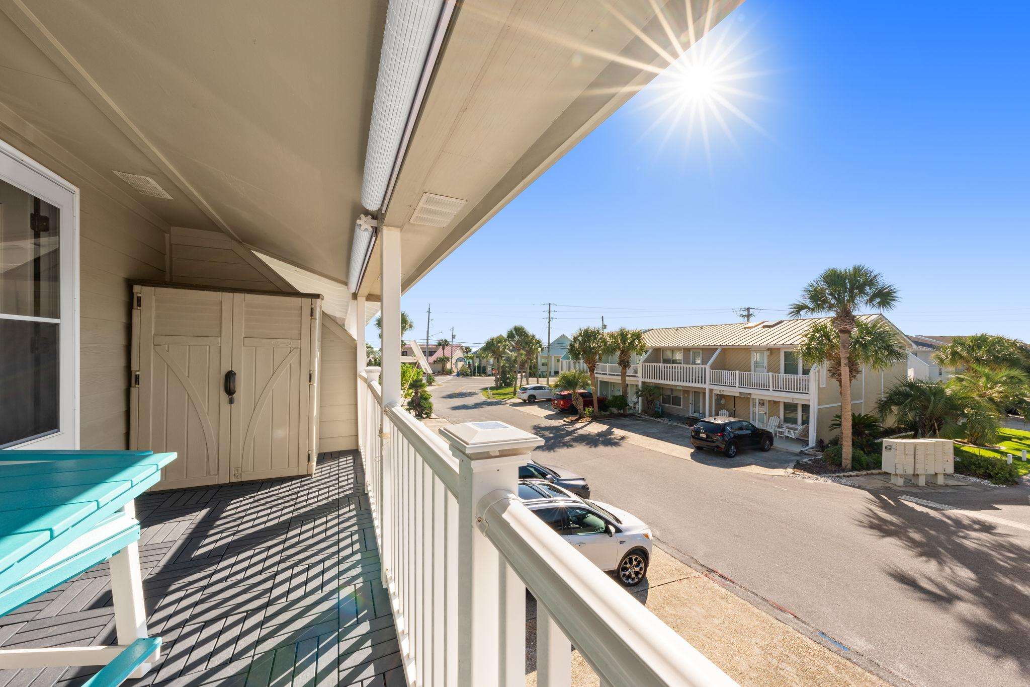 8 Chateau Rd | Carpe Beachem