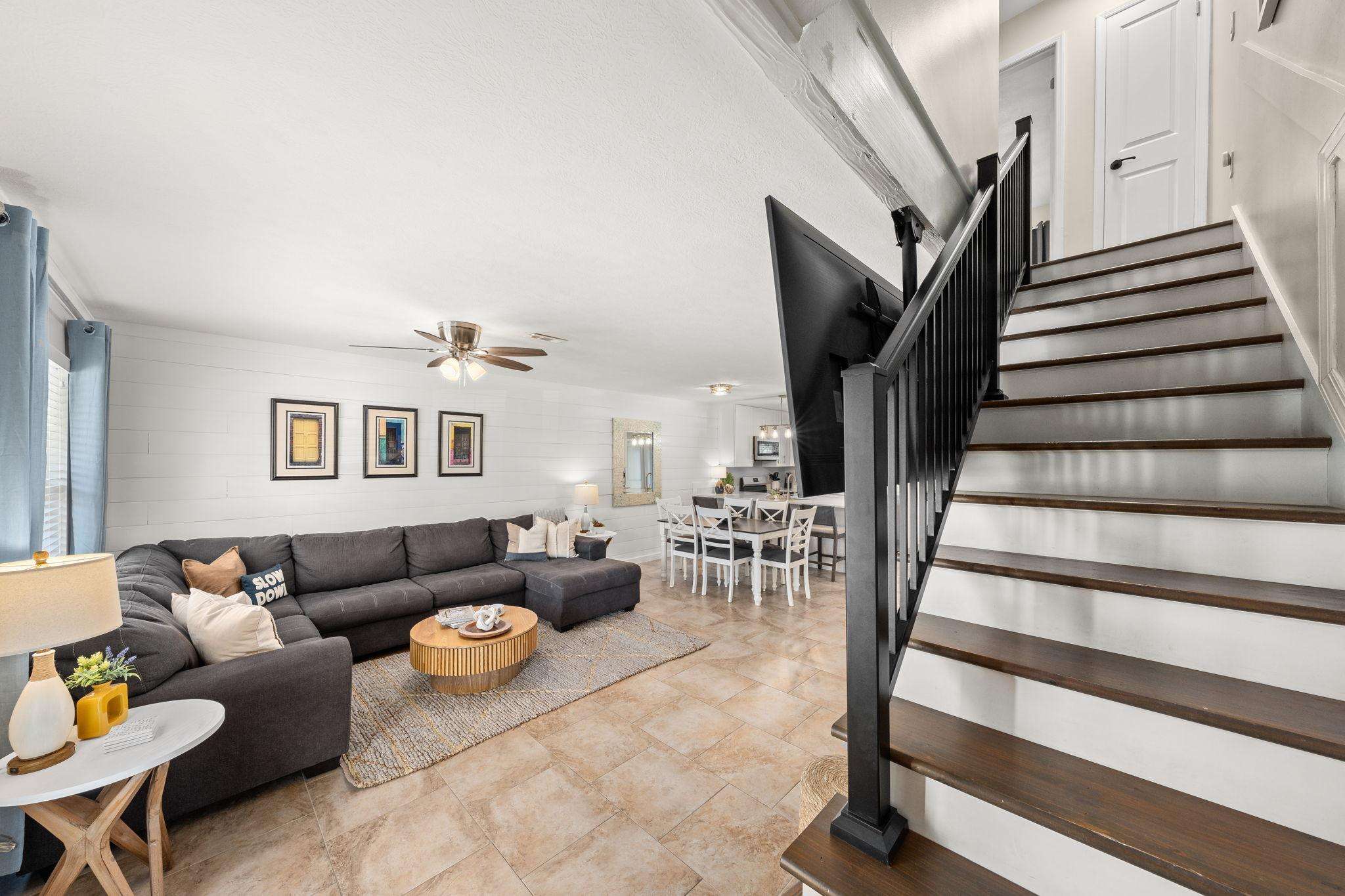 8 Chateau Rd | Carpe Beachem