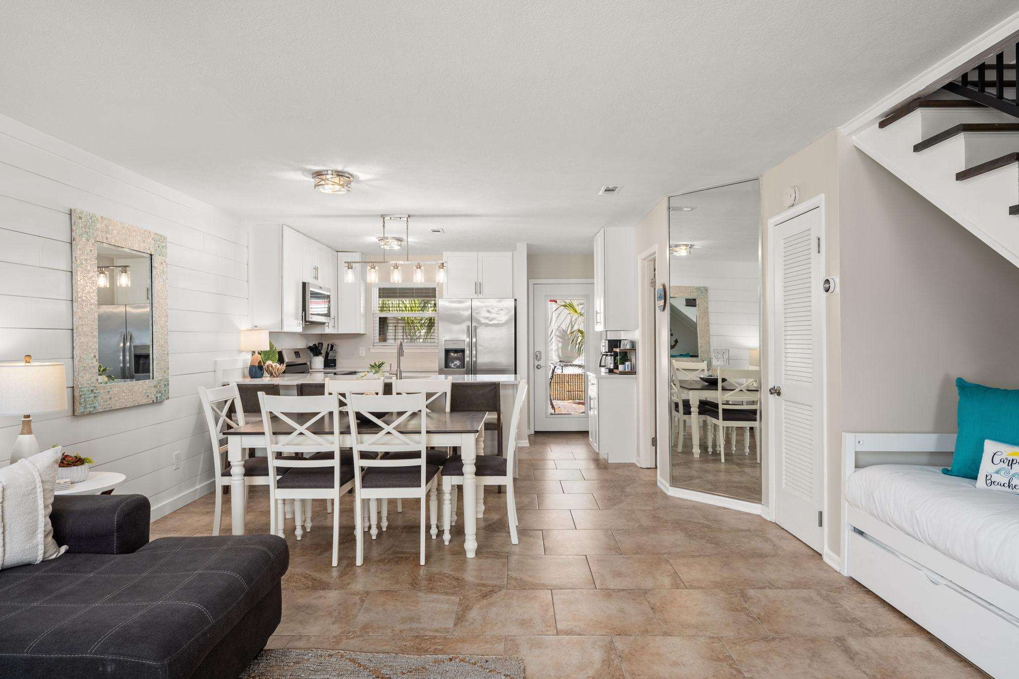 8 Chateau Rd | Carpe Beachem