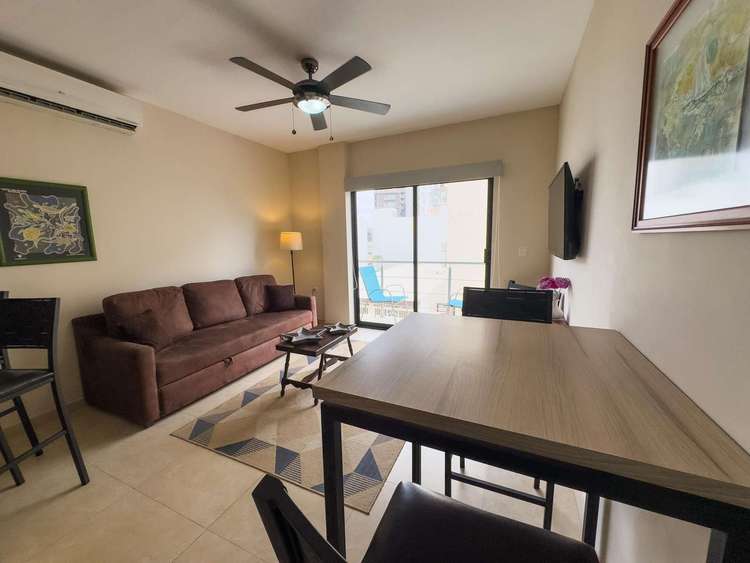Cozy 1BR/2BA Condo, steps from marina and beach Preview