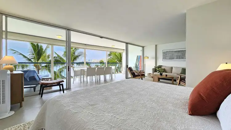 Sans Souci Condo 305 Preview 0