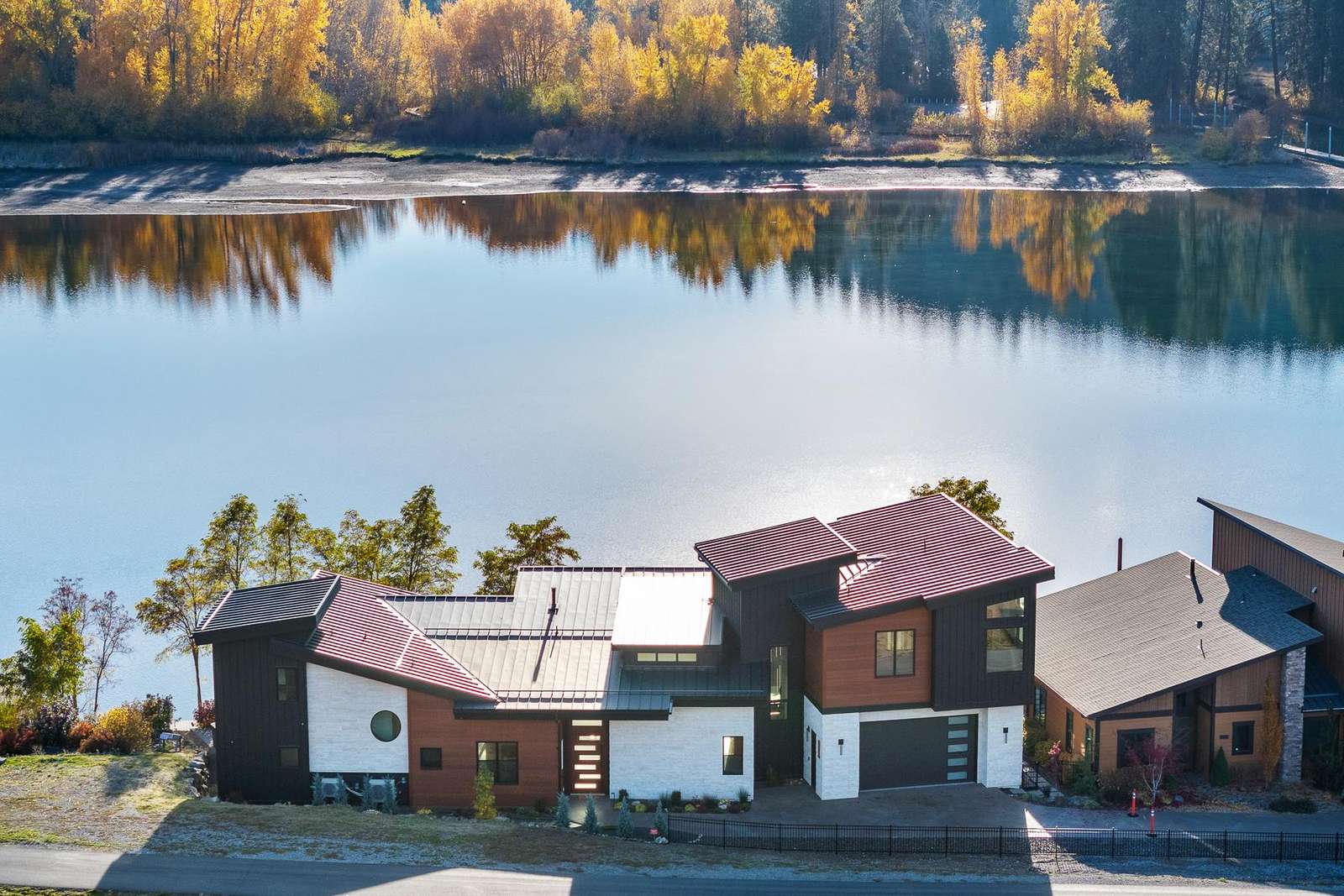 Lakeside retreat with stunning water views and cozy charm