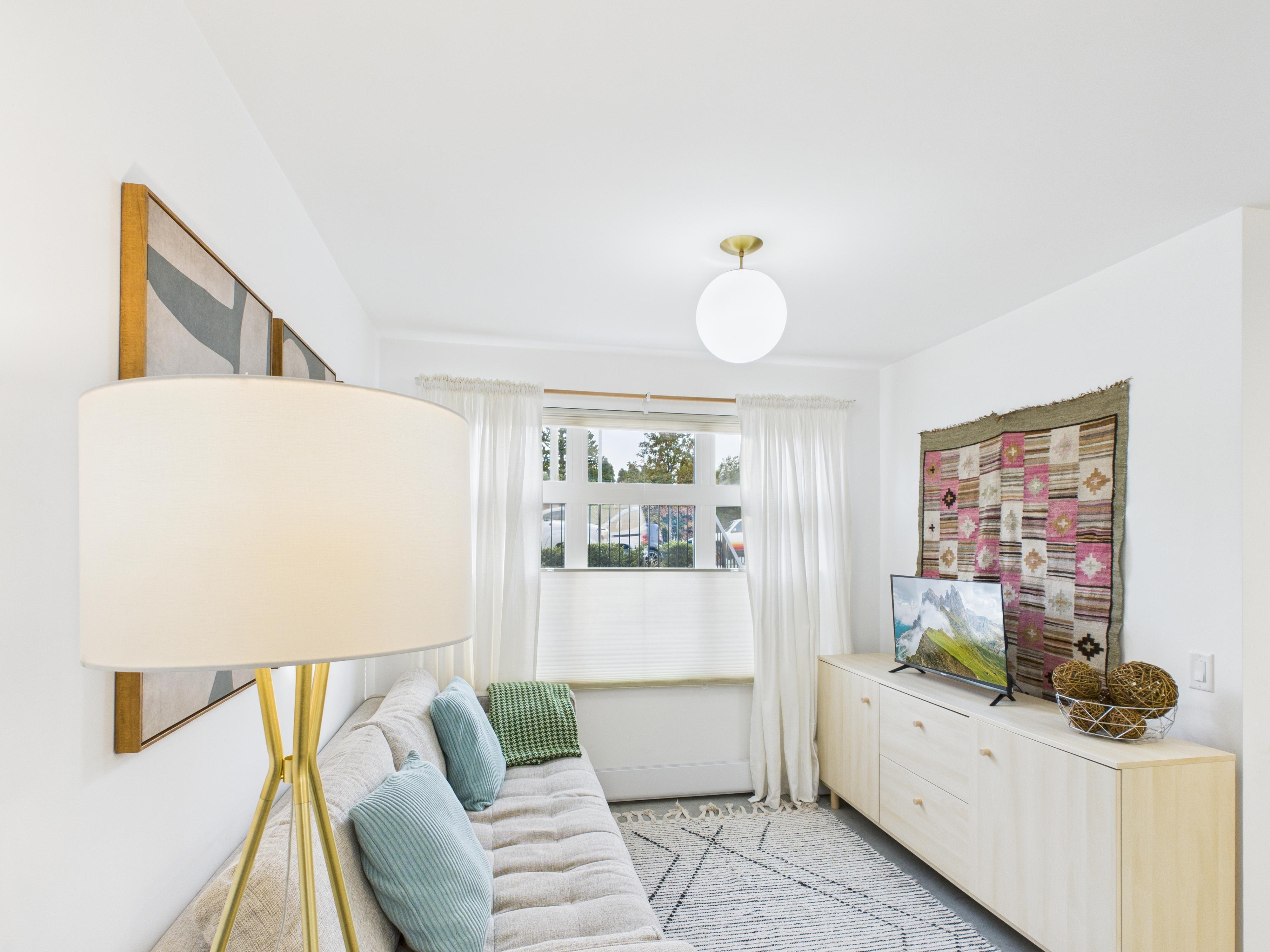 Brand New: Edgy Esquimalt