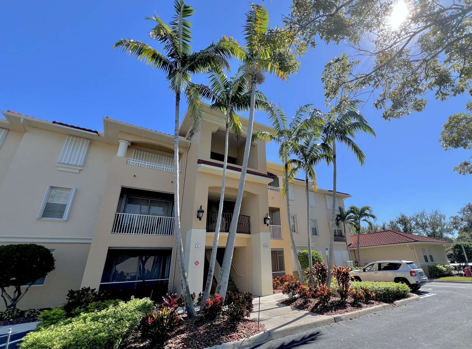 TOP FLORIDA's Villa Porto Vista Preview 0