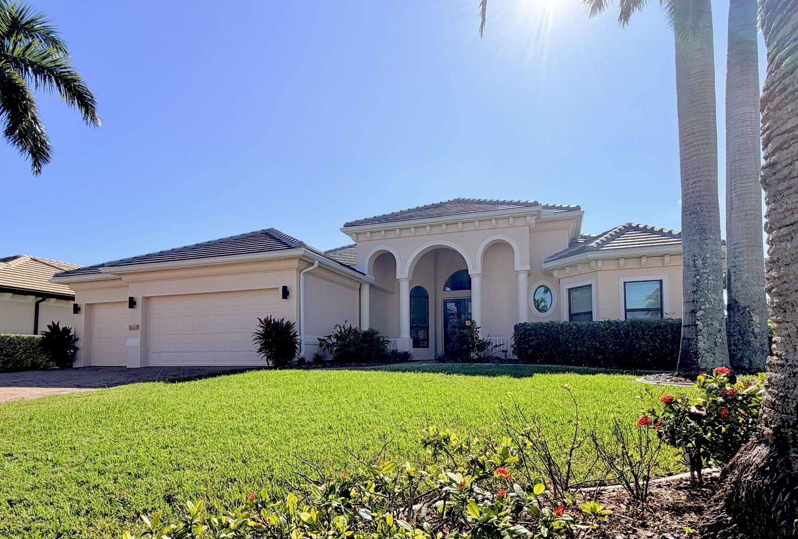 TOP FLORIDA's Villa Mauritius Preview 0