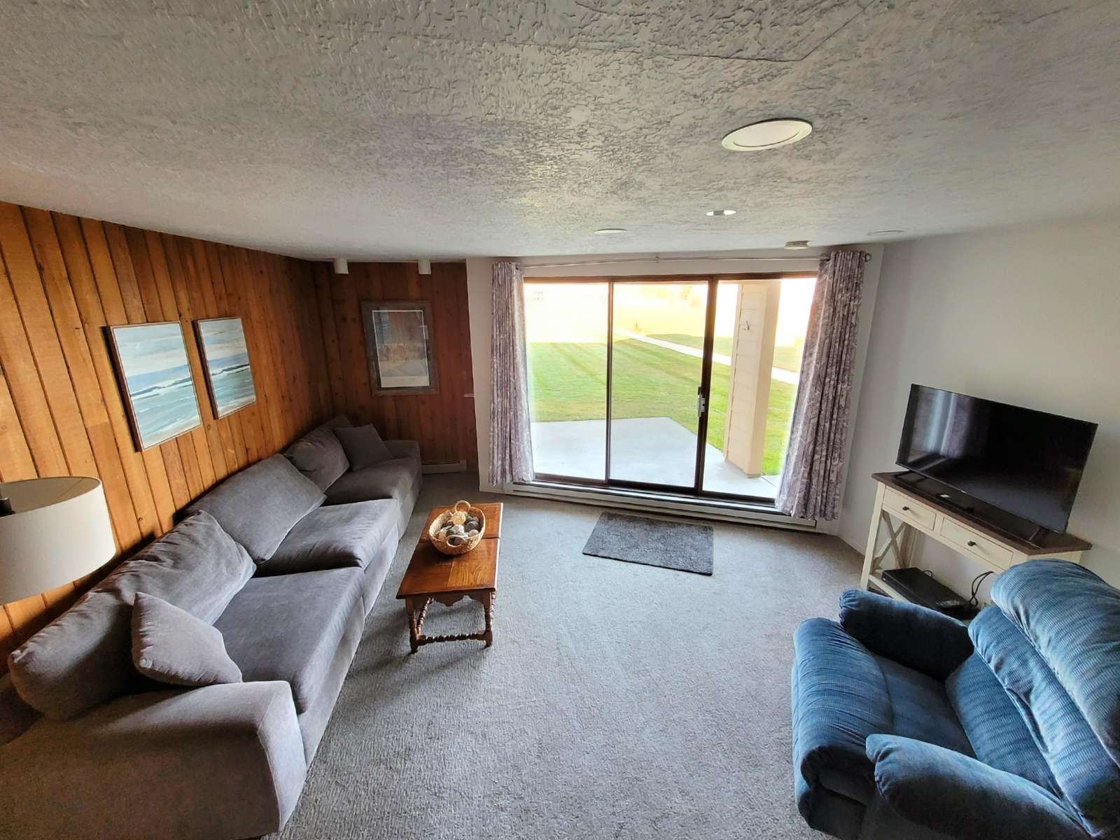 Living room - property