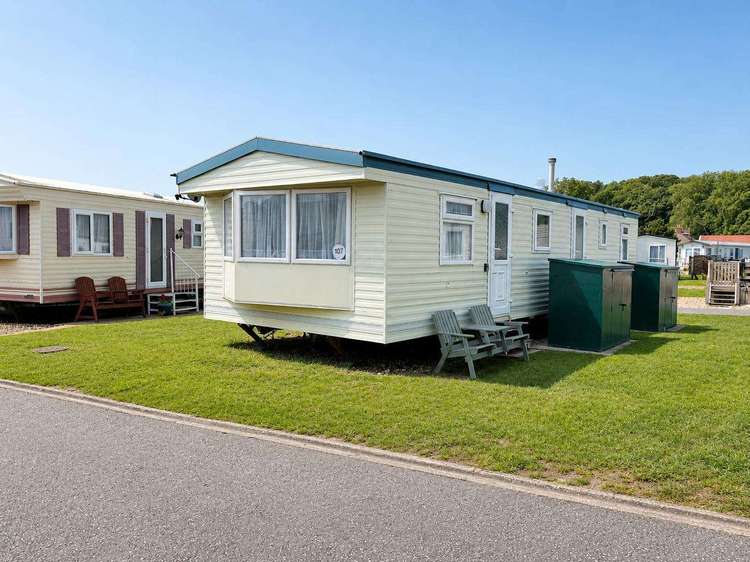 40107ND⭐ – North Denes, 3 bed, 6 berth with D/G. Emerald rated. Preview 0