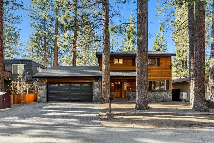Newly Remodeled Cozy Cabin 4BR 3BA Hot Tub Preview 0
