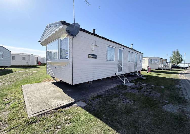 28078Y⭐ – Y, 3 bed, 6 berth caravan. Emerald rated. Preview 0