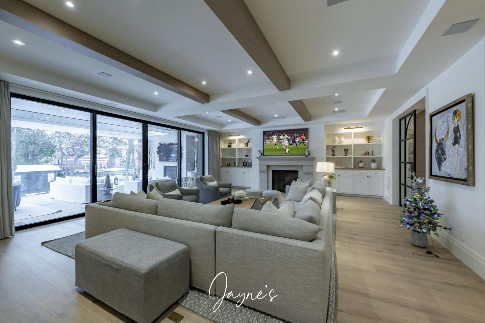 Midtown Opulence Preview 5