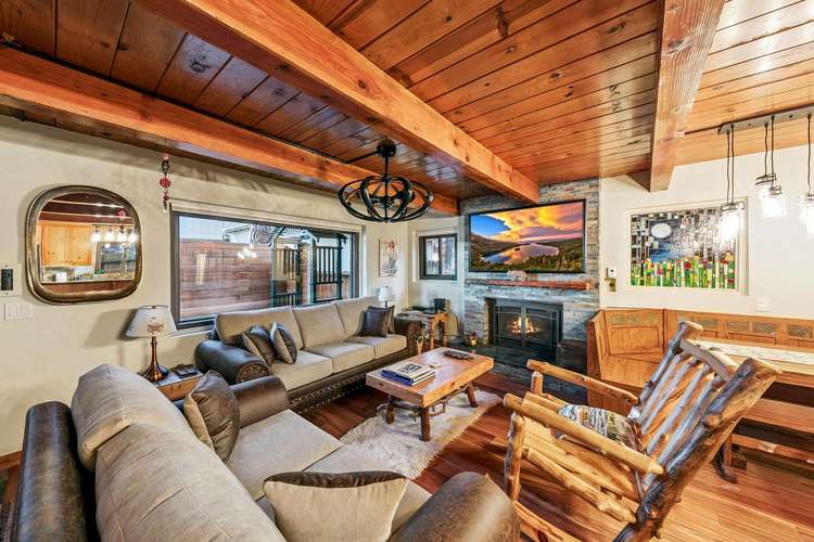 Sonoma Renovated Log Cabin 3BR 2.5BA, Spa, Sauna Preview 0