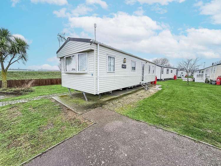 28004BC⭐ – Beach Cove, 3 bed, 8 berth caravan with D/G and C/H. Ruby rated. Preview 0
