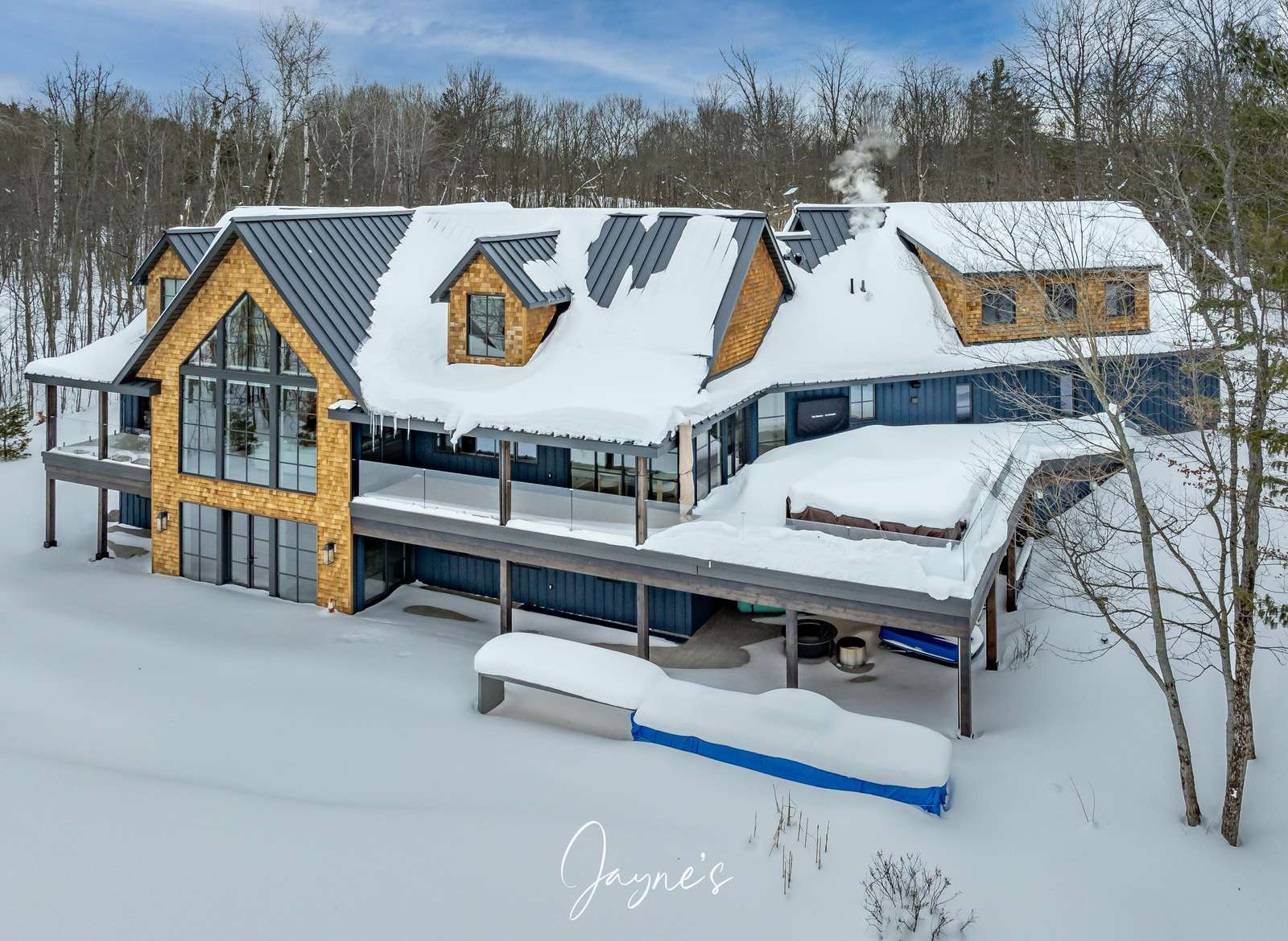 Trillium Woods - Lake Side - property