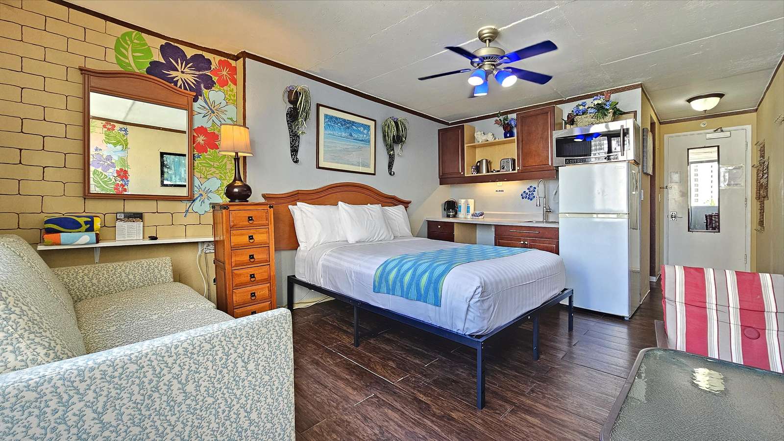 Waikiki Grand Suite 705 Preview 0