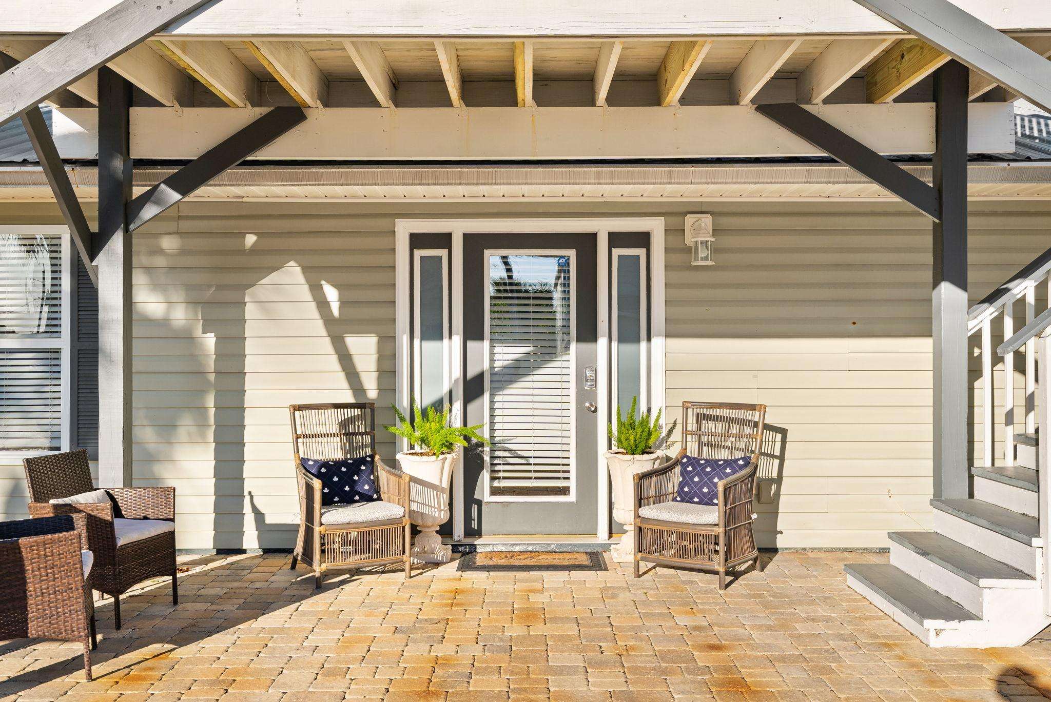 14204 Millcole Ave | Stay Awhile