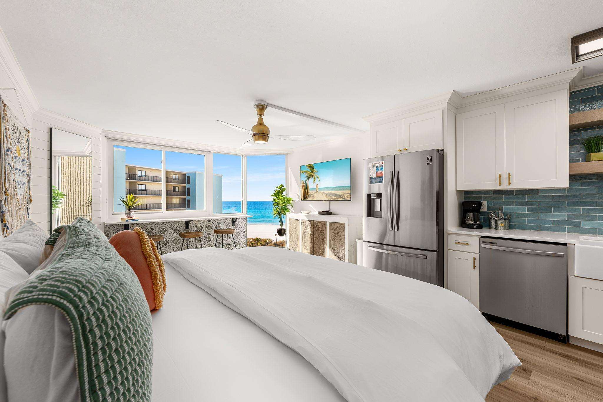 Top of the Gulf #601 | Siesta Studio