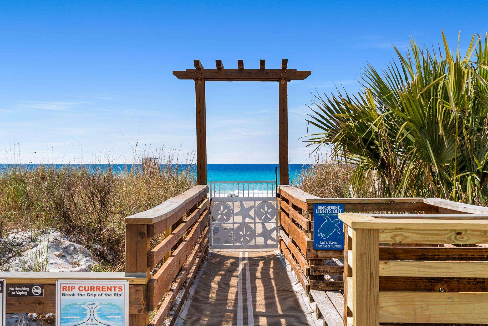 Top of the Gulf #601 | Siesta Studio