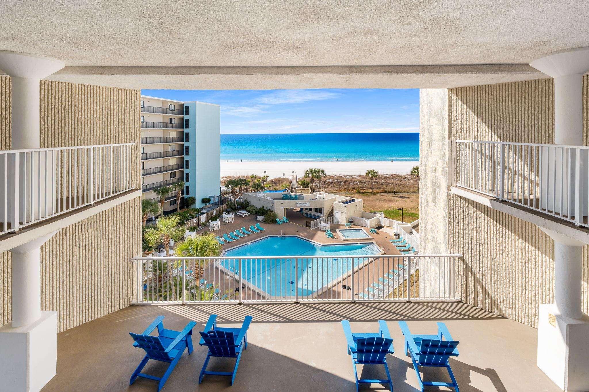 Top of the Gulf #601 | Siesta Studio