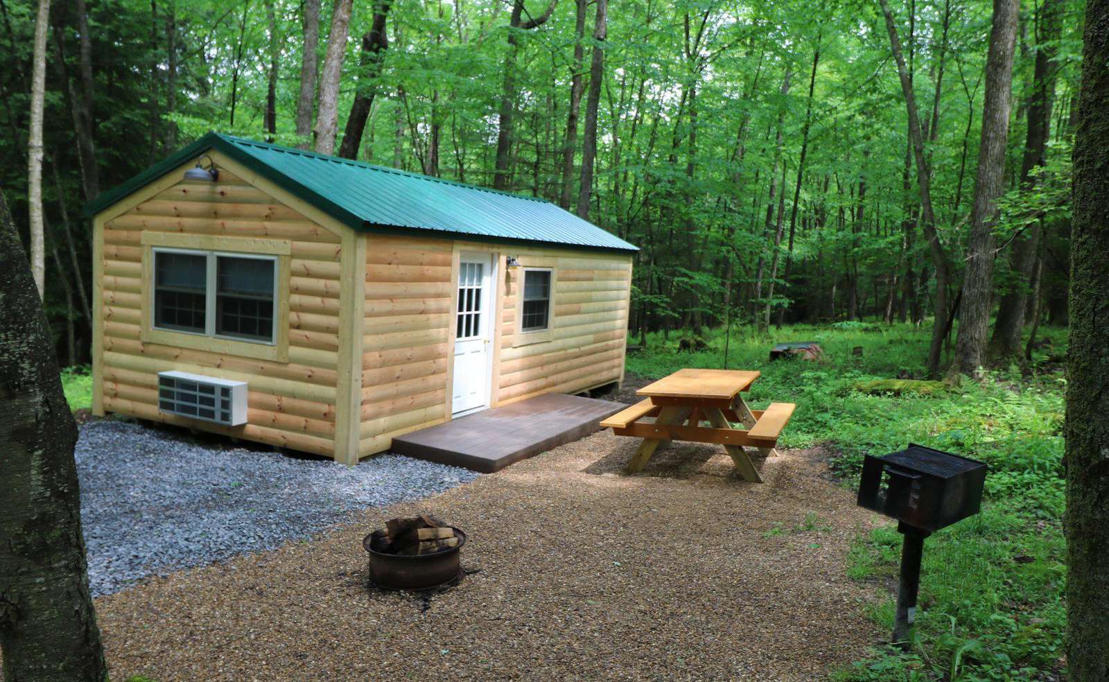 Whispering Oaks Mini - property