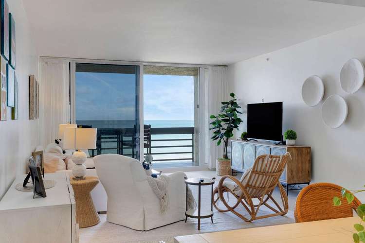 Beachplace 8-305 by FGC Preview 3