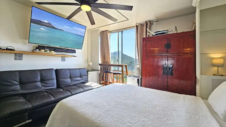 Waikiki Grand Suite 716 Preview 0
