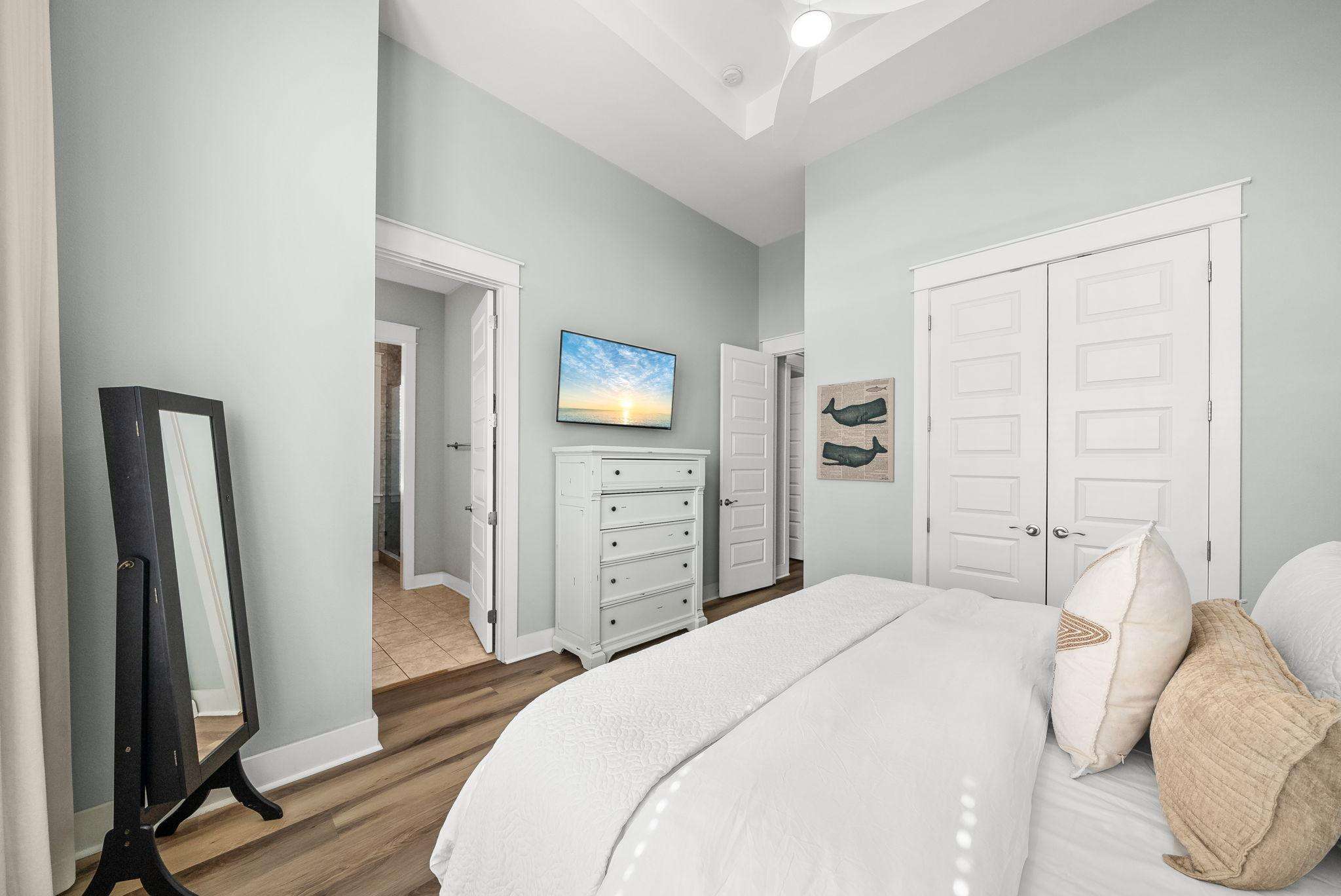 57 Milestone Dr | Hello Sunshine