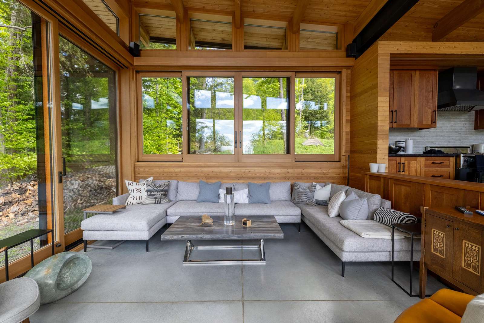 The Cottage Preview 2