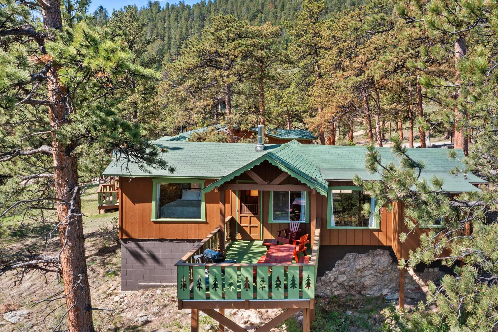 Front of Cabin - property