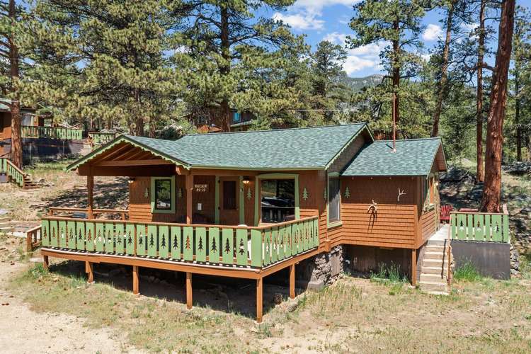Get ready to embrace the rustic charm of Machin Cottage #10 Pet Friendly Preview 0