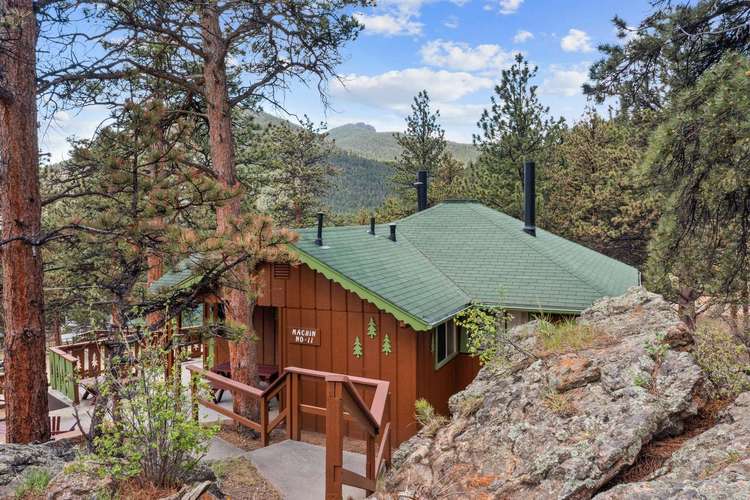 Ready for a cozy mountain escape? Machin's Cottage #11 Pet Friendly Preview 0