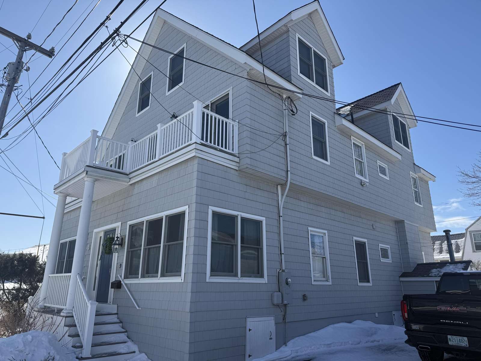 617 | 9 Ross Avenue Preview 0