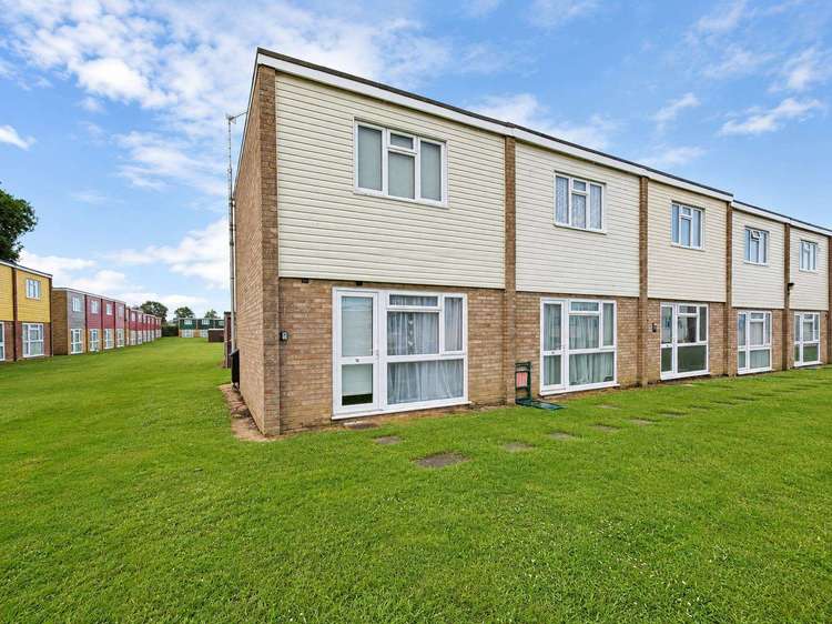 18076B⭐ – Bermuda, 2 bed, 5 berth chalet with D/G. Opal rated. Preview 0