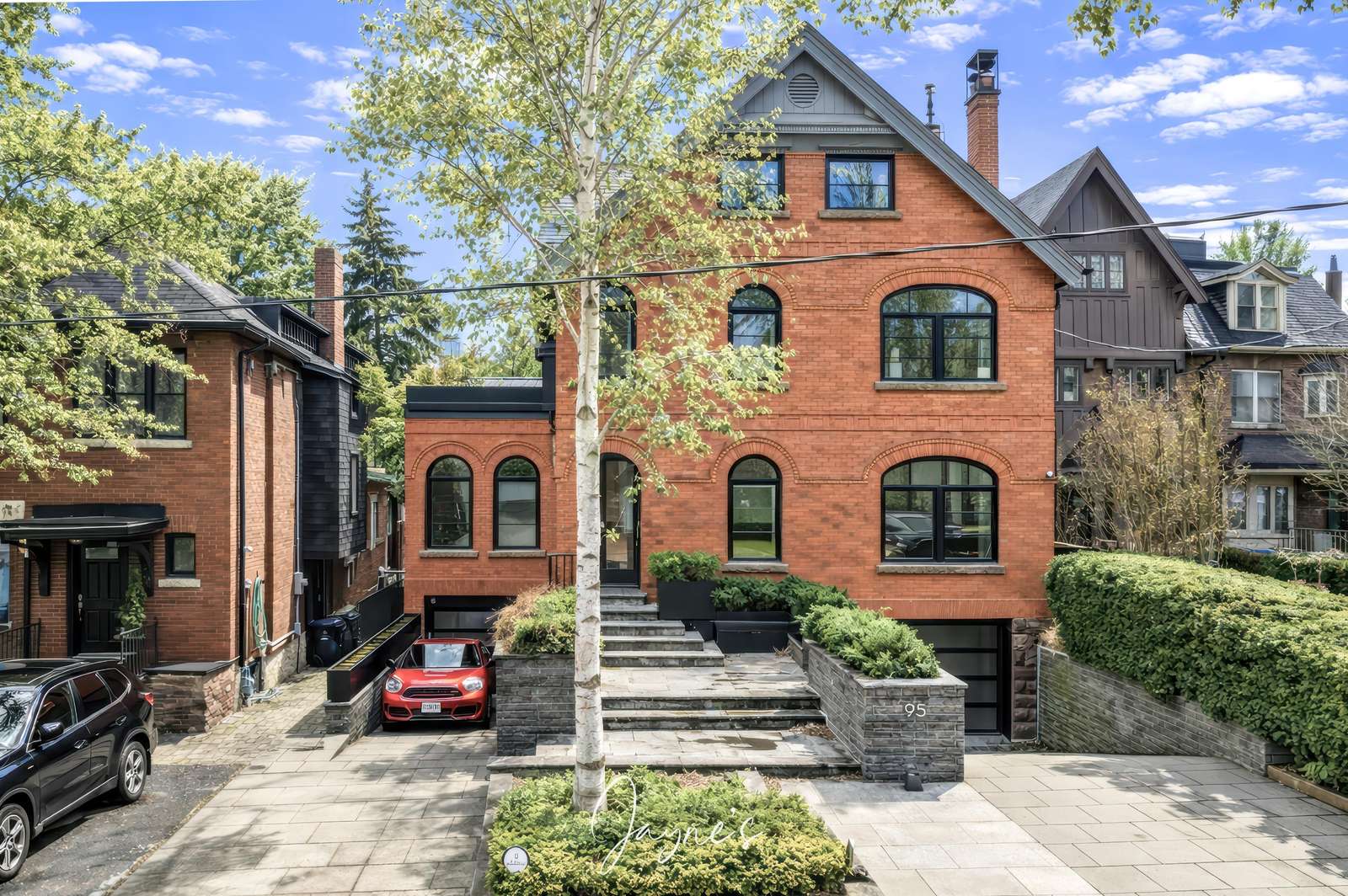 The Archer House Preview 0