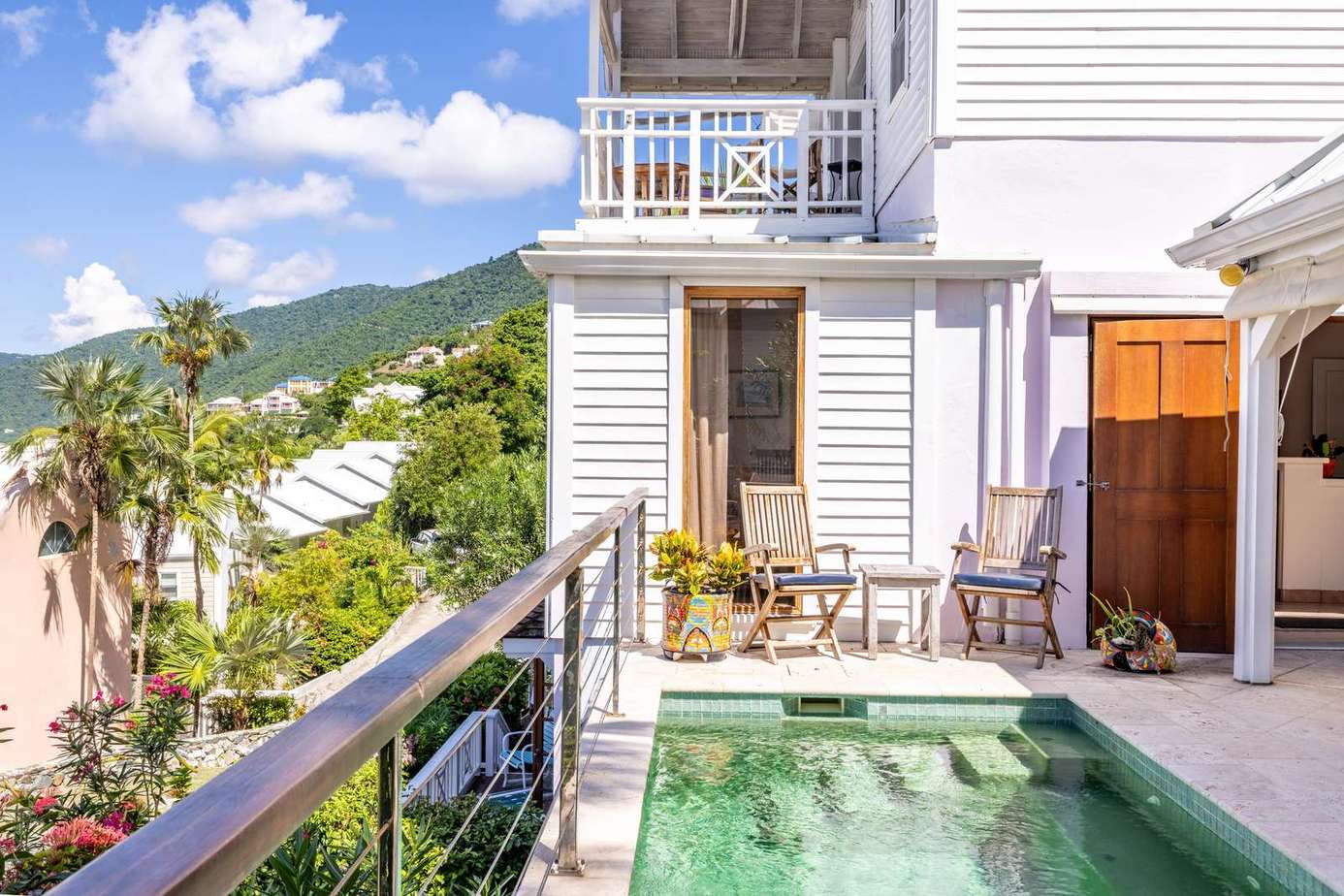 Private balcony with plunge pool and mountain views