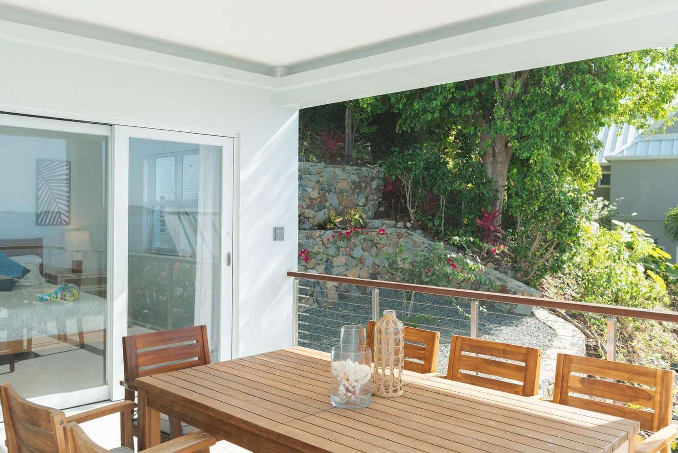 covered dining porch, main floor